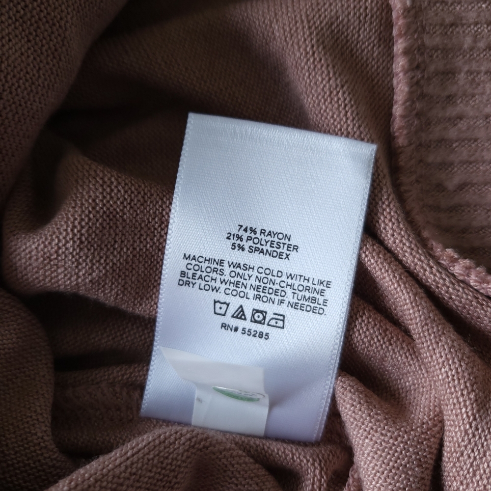 EXPRESS Mockneck Oversized Sweater - Picture 7 of 7